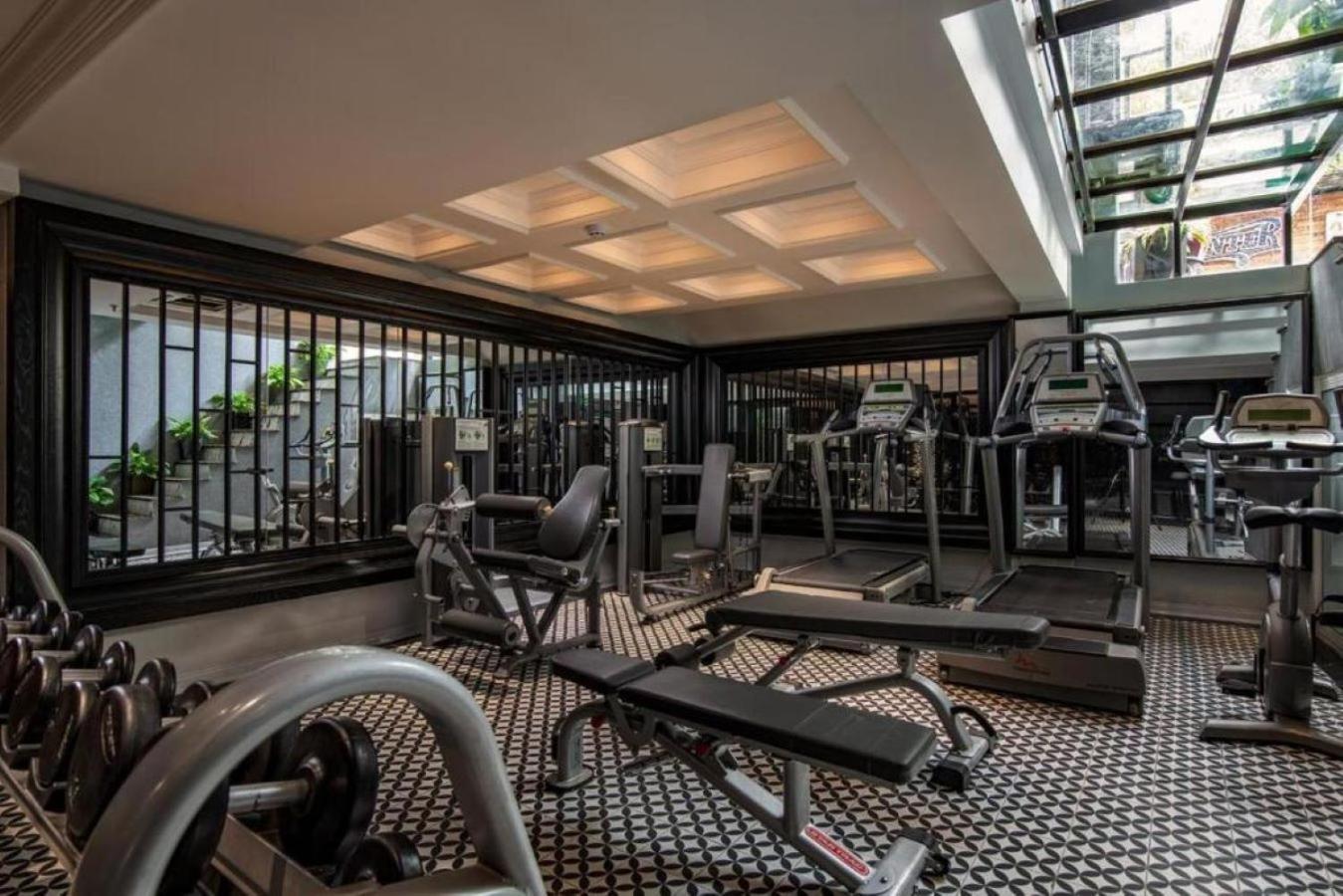 Acoustic Premium Hotel & Spa Hanoi Exterior photo