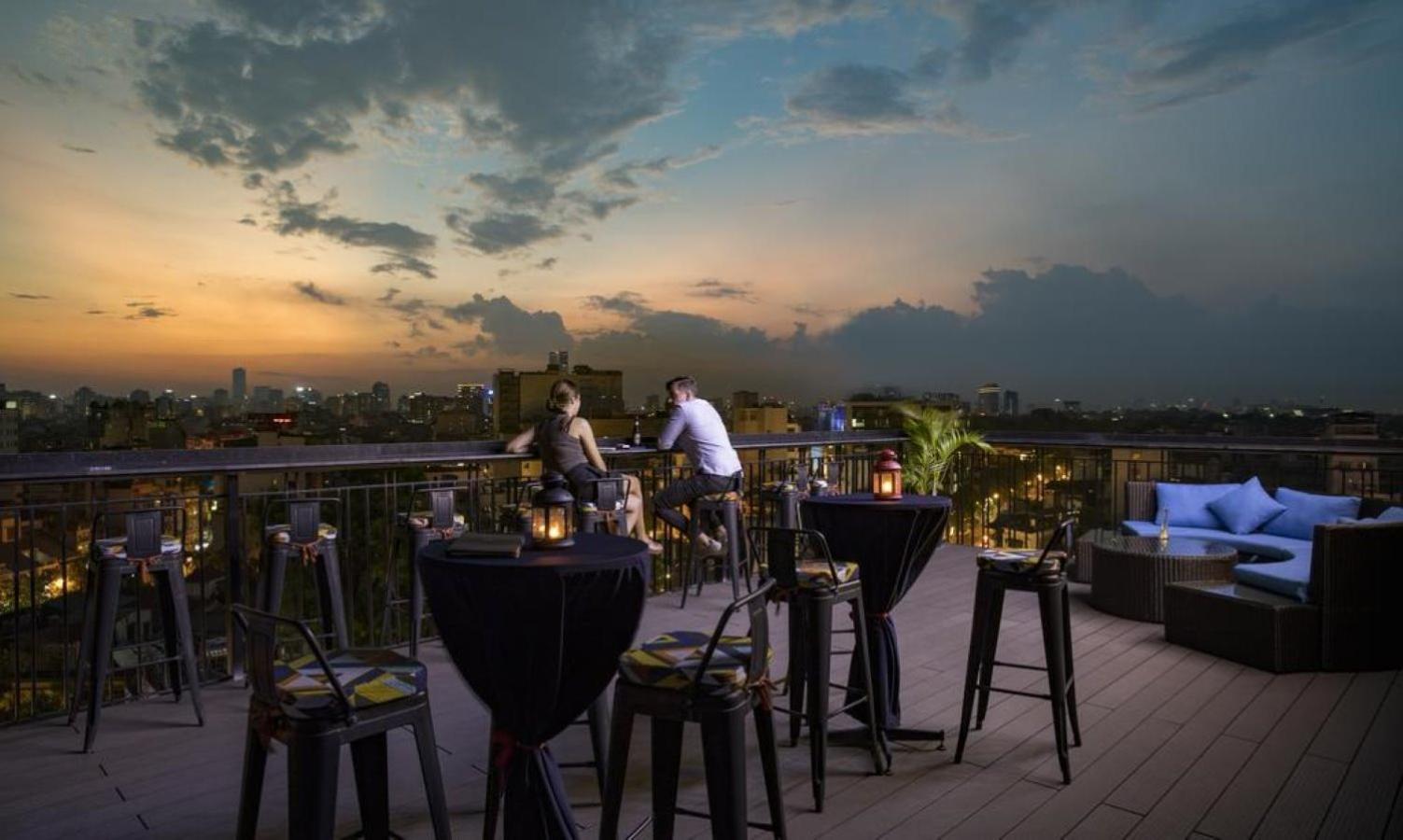 Acoustic Premium Hotel & Spa Hanoi Exterior photo