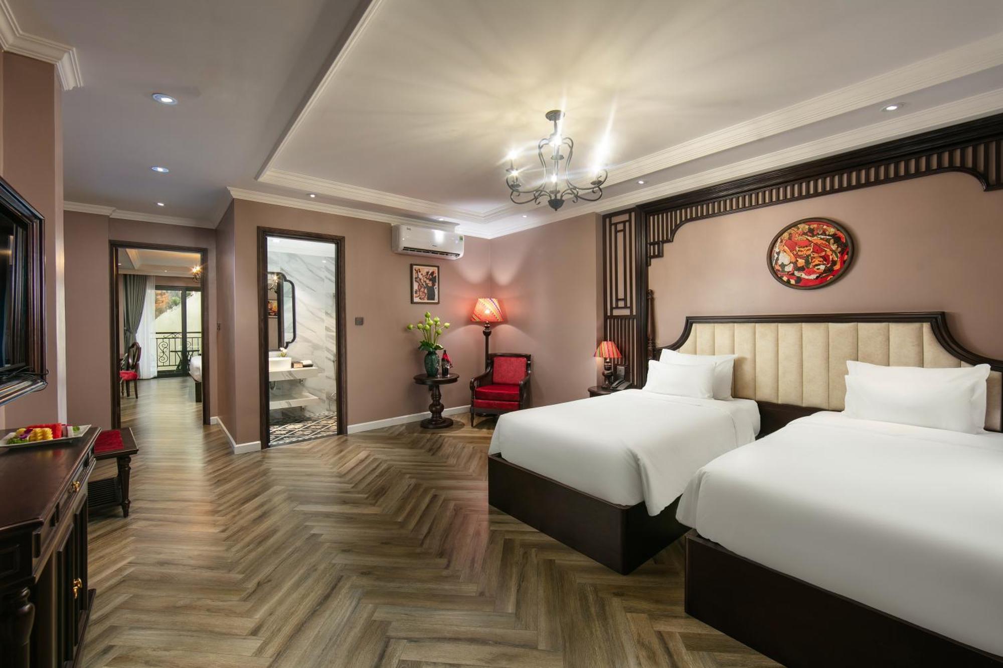 Acoustic Premium Hotel & Spa Hanoi Exterior photo